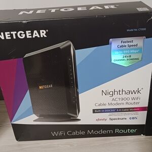 NETGEAR Nighthawk Black WiFi Cable Modem Router New Open Box